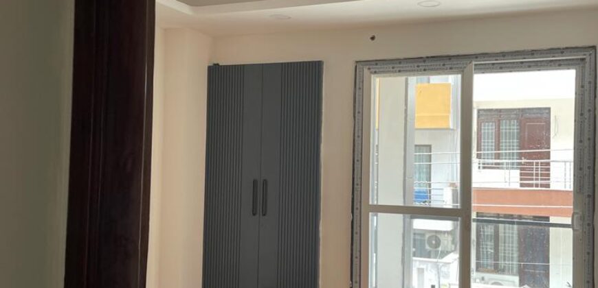 Builder Floor for Rent in Gurgaon (AR9951)
